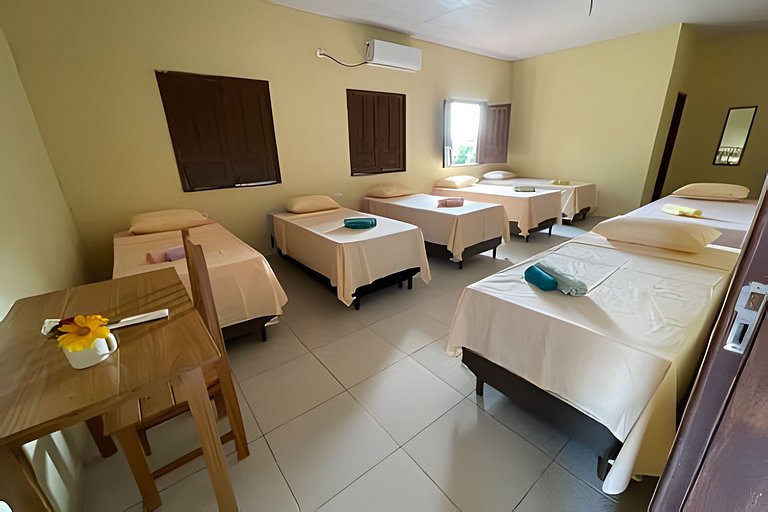 Quarto grande ao lado do Parque Nacional